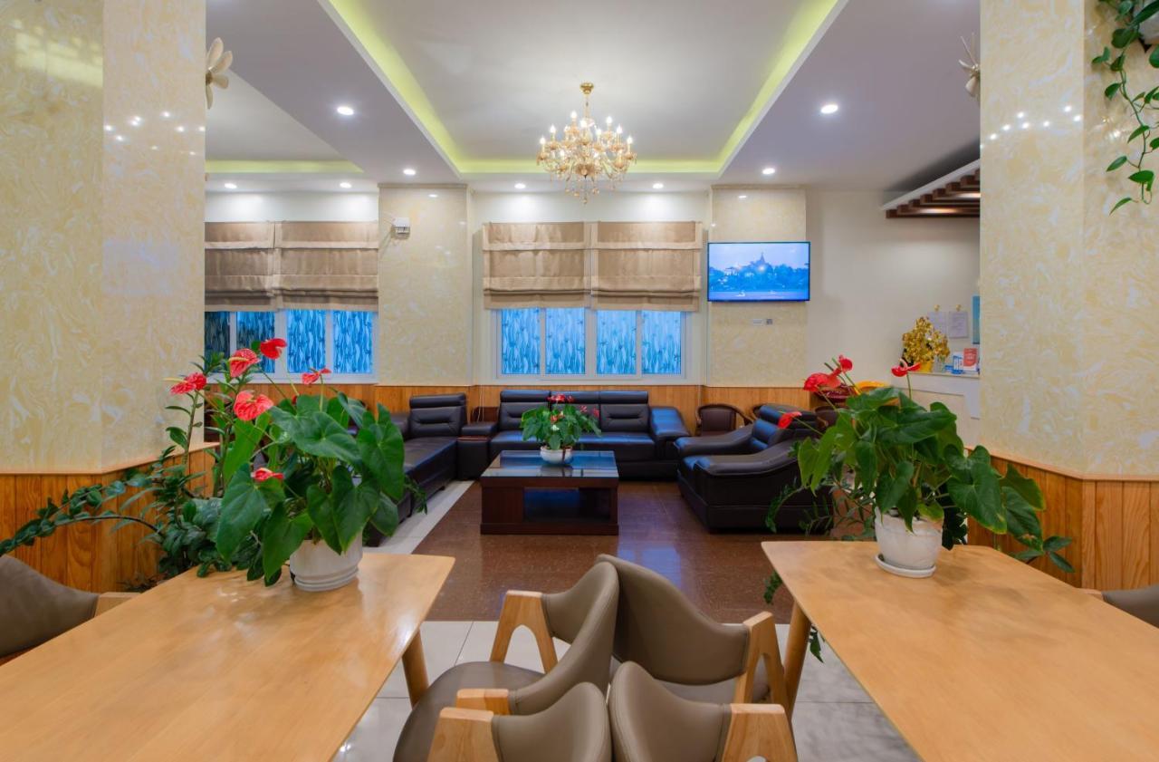 Duy Vinh Hotel Dalat Exterior foto